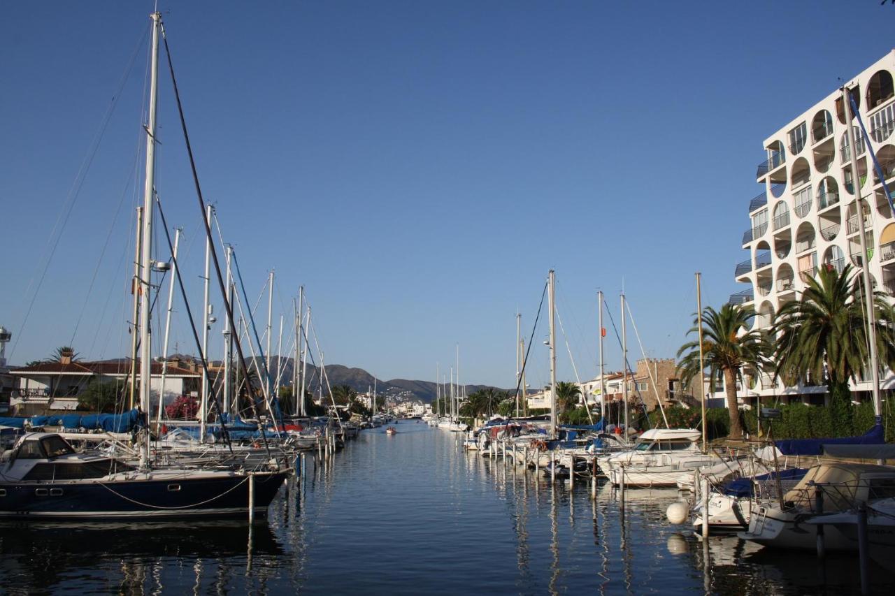 Empuriabrava Apartaments Nº6 エクステリア 写真